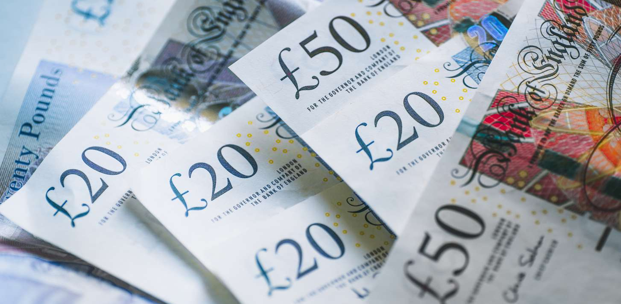 Pound Sterling Struggles as UK Fiscal Debt Worries Resurface